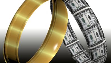 money and marriage uncropped 390x220 - الاقتصاد ده عرض وطلب! على رأي الاقتصادي آدم سميث