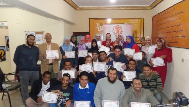 DSC01864 390x220 - تسليم شهادات تقدير لأعضاء فرع المشروع بالقاهرة