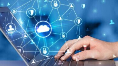 خطورة مواقع التواصل الاجتماعي