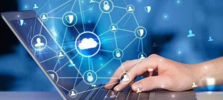 خطورة مواقع التواصل الاجتماعي